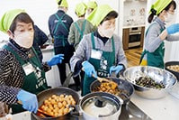 このまち思いえがお食堂1月調理中