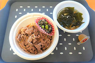 このまち思い えがお食堂 8月